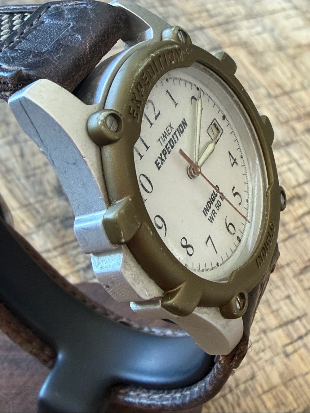 Vintage Timex Expedition Indiglo Field Watch 38mm - Picture 4 of 8